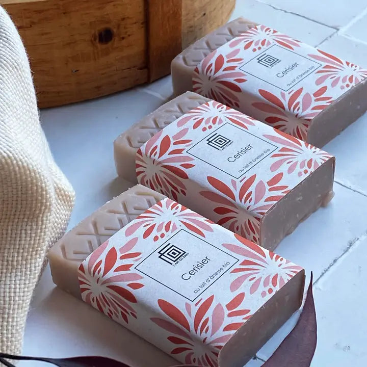 Savon Fleur de Cerisier au lait d'ânesse Bio - 80g