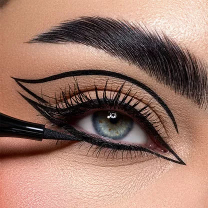 Eyeliner 16h finition mate